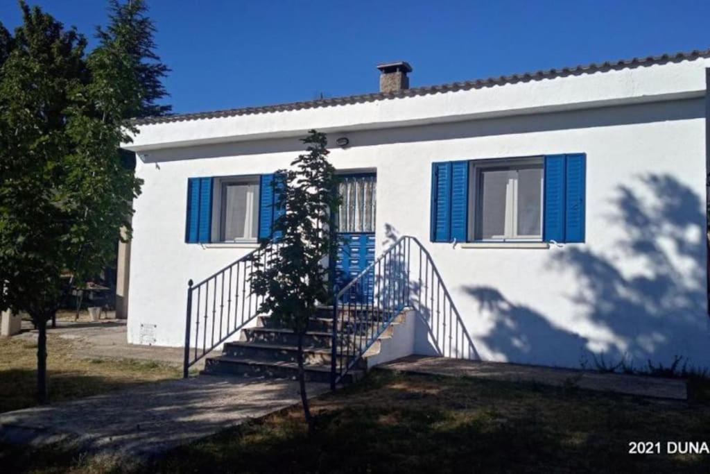 Numancia 12 Villa Santa María de la Alameda Екстериор снимка
